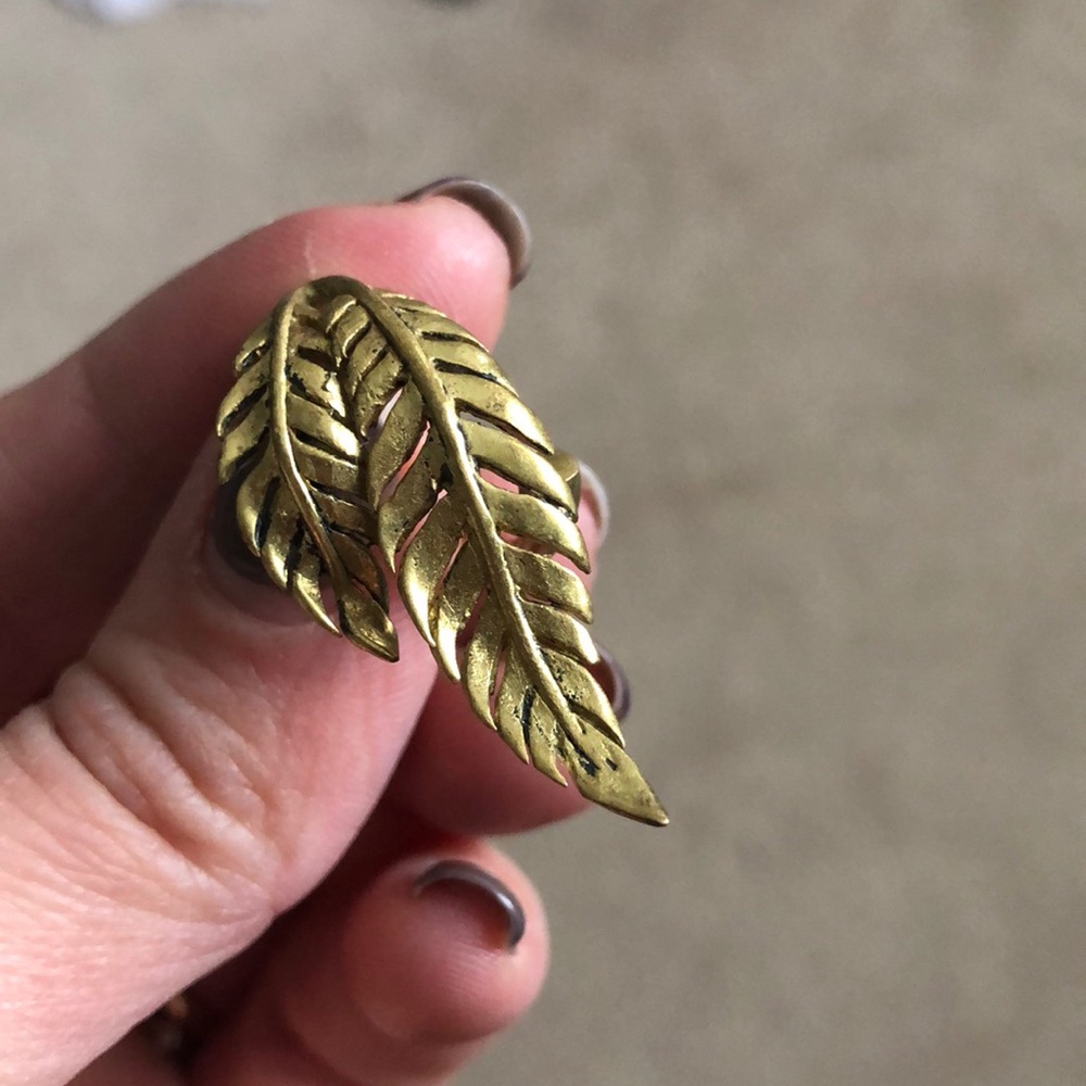 Gold leaf ring - Picture 2 of 2